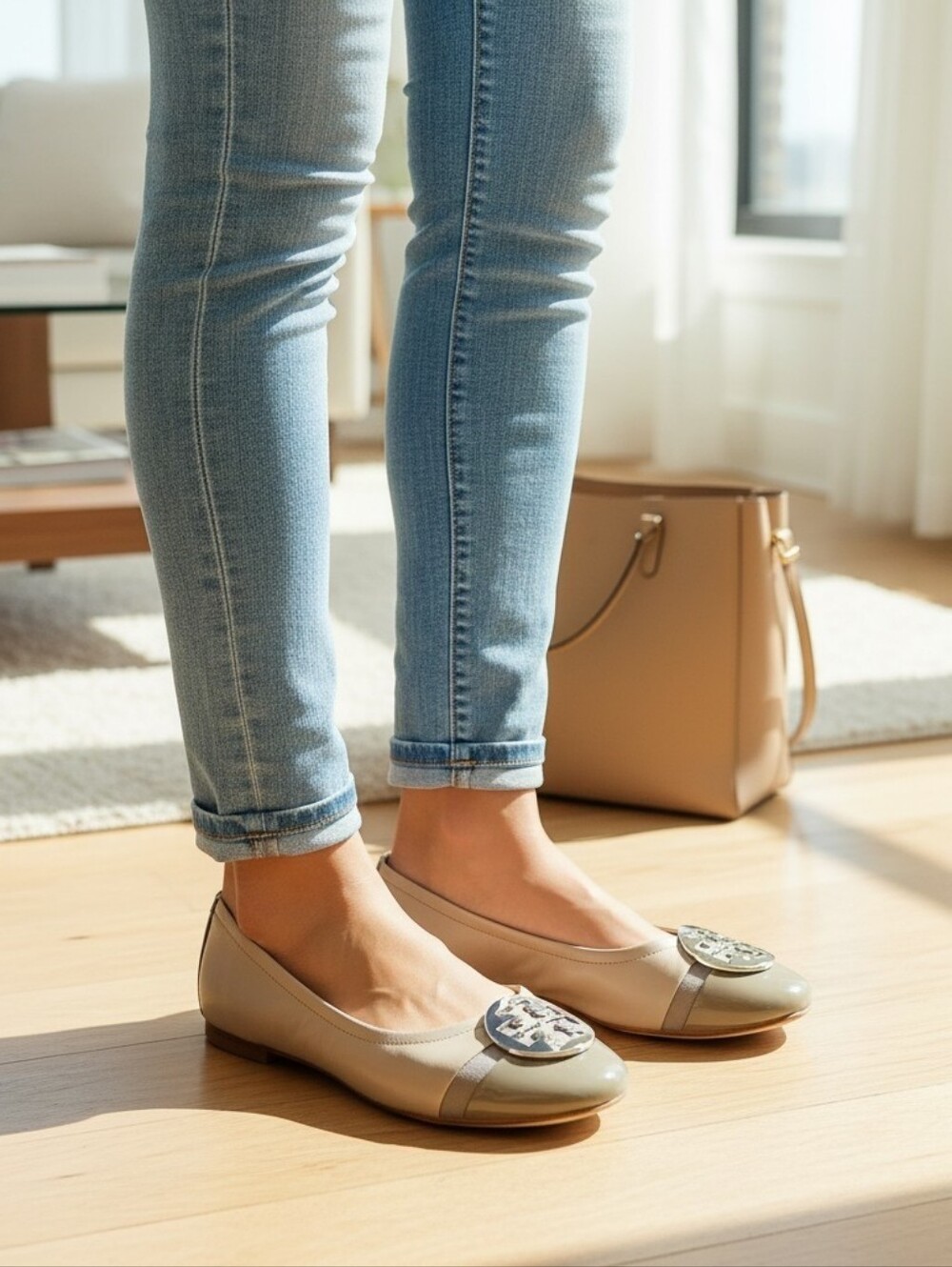 Tory Burch Minnie Patent Cap Toe Ballet Shoes Light Taupe/Gray Heron Sz 11M - Picture 2 of 7